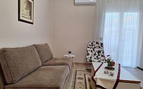 Asterios Home